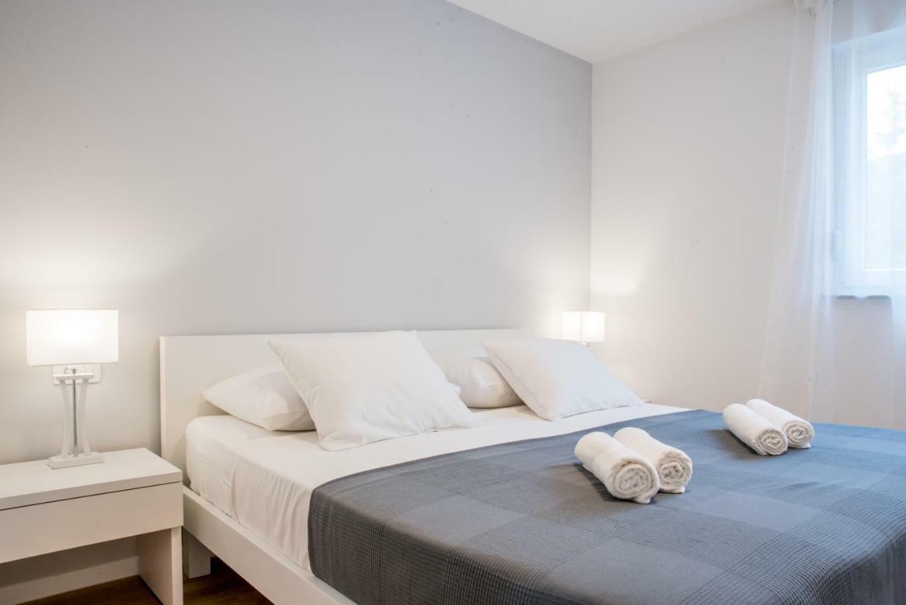 Lion'S Beach Apartment 珀德垂那 外观 照片